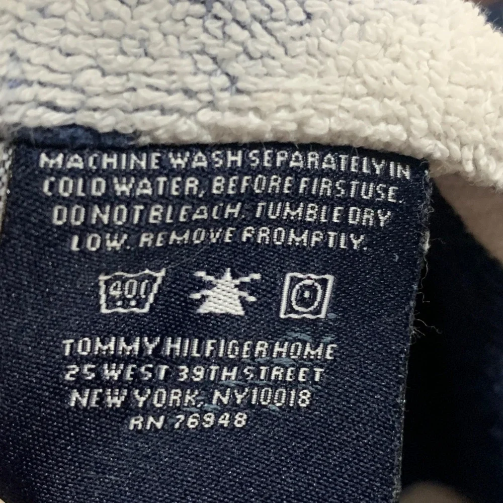 Tommy Hilfiger Beach Towel Navy White Floral Hibiscus Cotton 34x60 Logo Flaw